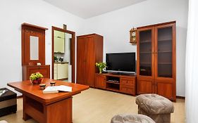 Happystay Grandma Apartment
